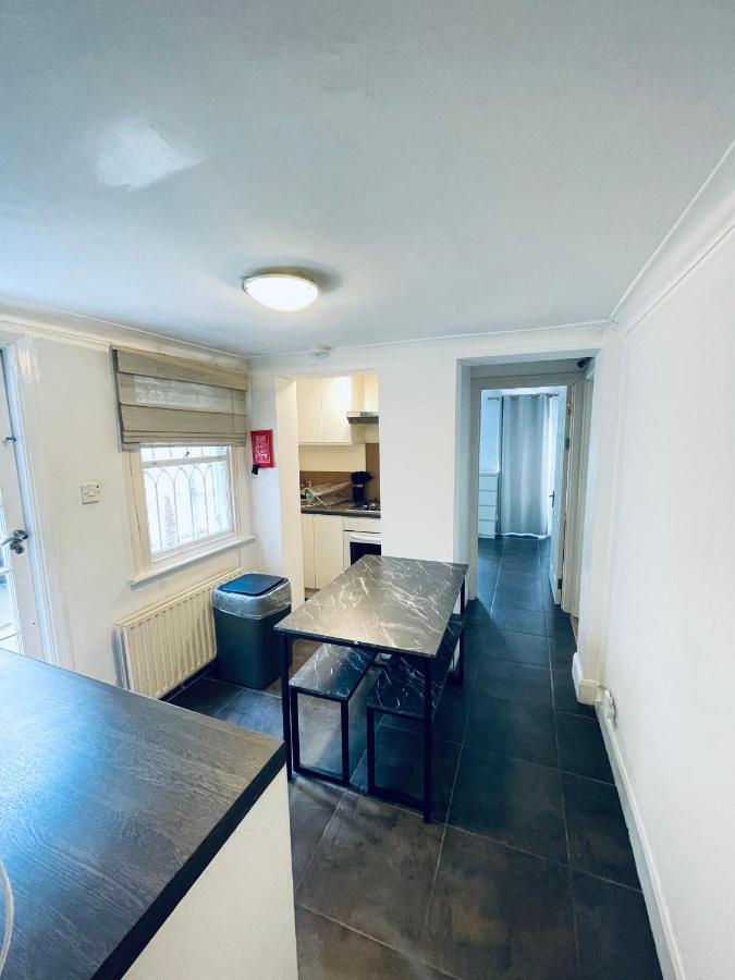 Fulham Serviced Apartment London Bagian luar foto